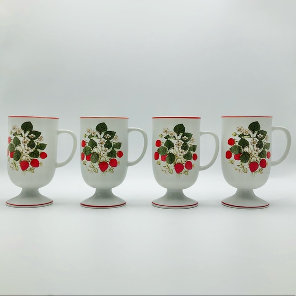 Set of 4 Vintage Strawberry Footed Mugs from Japan - Picture 9 of 9